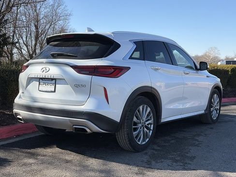Used 2024 INFINITI QX50 Luxe image 3