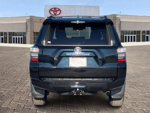Certified 2024 Toyota 4Runner SR5 Premium image 7