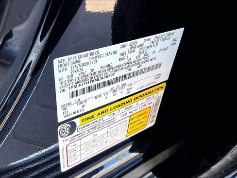 Used 2021 Ford Expedition XLT image 36