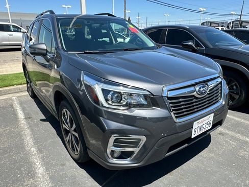 Used 2020 Subaru Forester Limited w/ Popular Package #3 AWD/4WD image 2