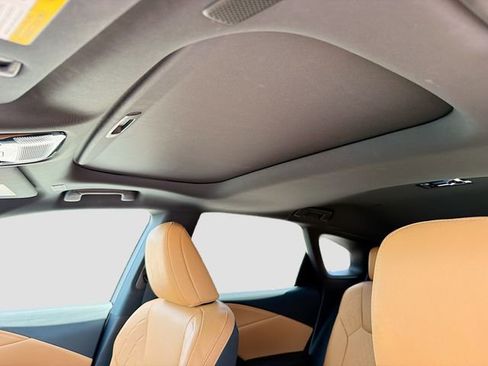 Used 2025 Lexus RX 350 Premium Plus w/ Accessory Package (Z1) FWD image 28