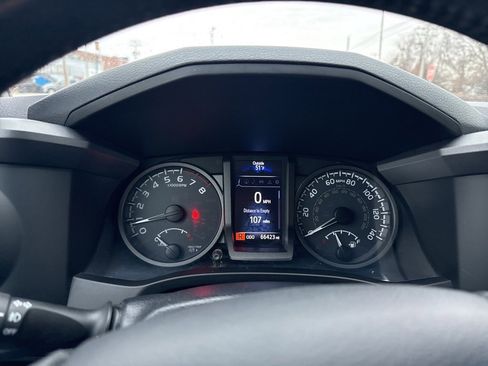 Used 2019 Toyota Tacoma TRD Off-Road image 26