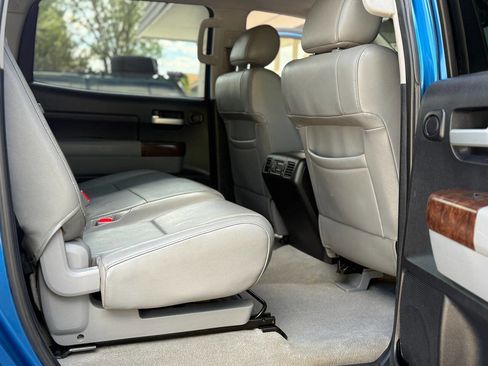 Used 2010 Toyota Tundra Limited image 36