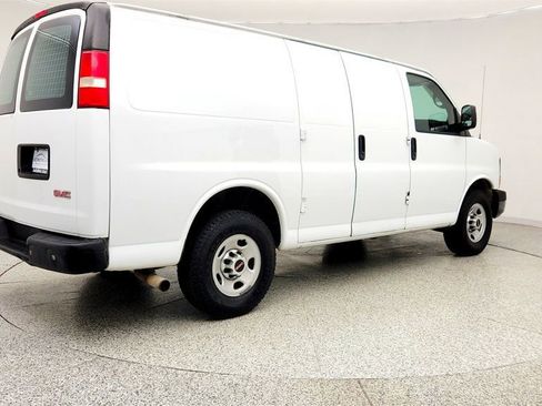 Used 2015 GMC Savana 2500 RWD image 5