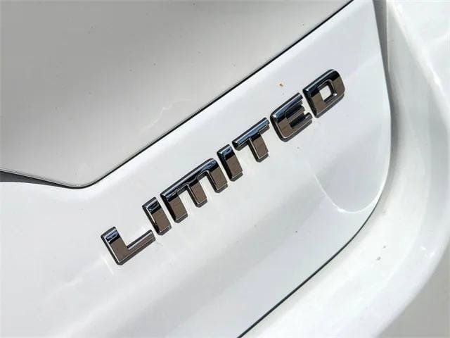 Certified 2023 Jeep Grand Cherokee Limited AWD/4WD image 12