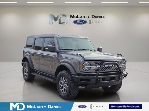 Used 2023 Ford Bronco Badlands image 1