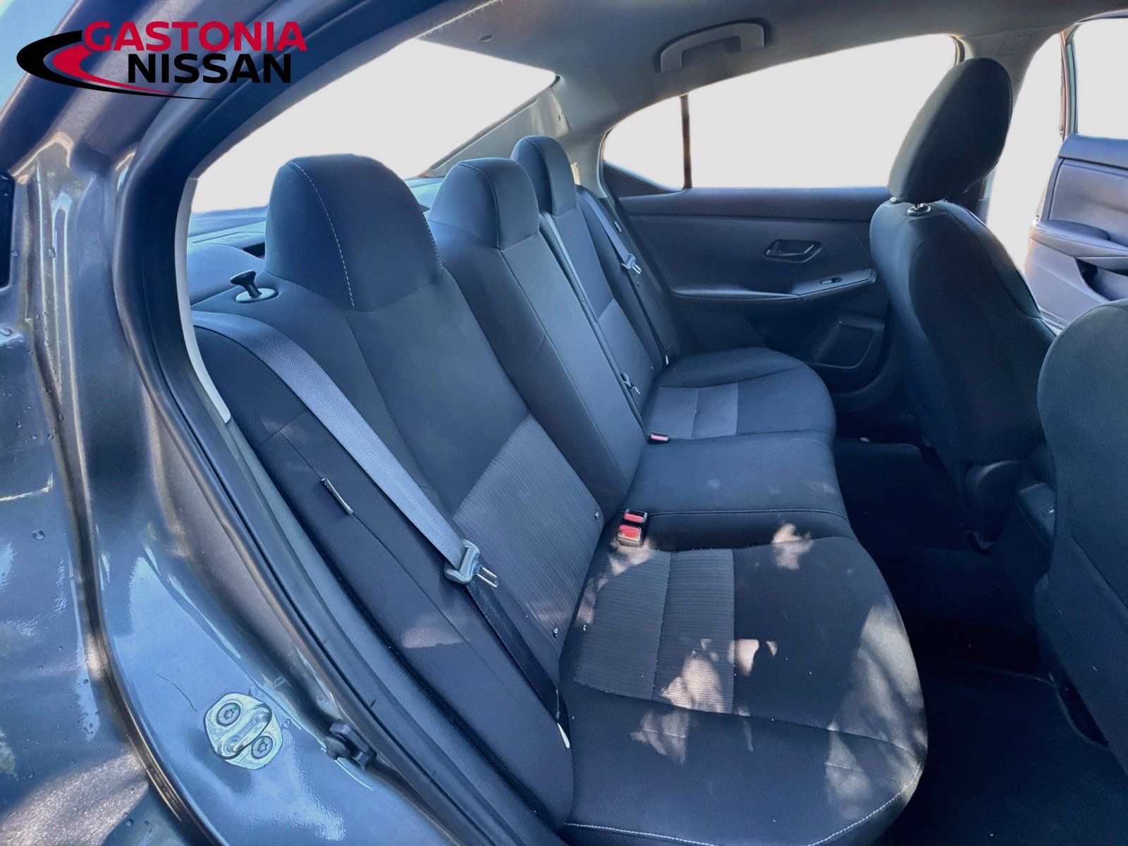 Used 2024 Nissan Sentra SV FWD image 33