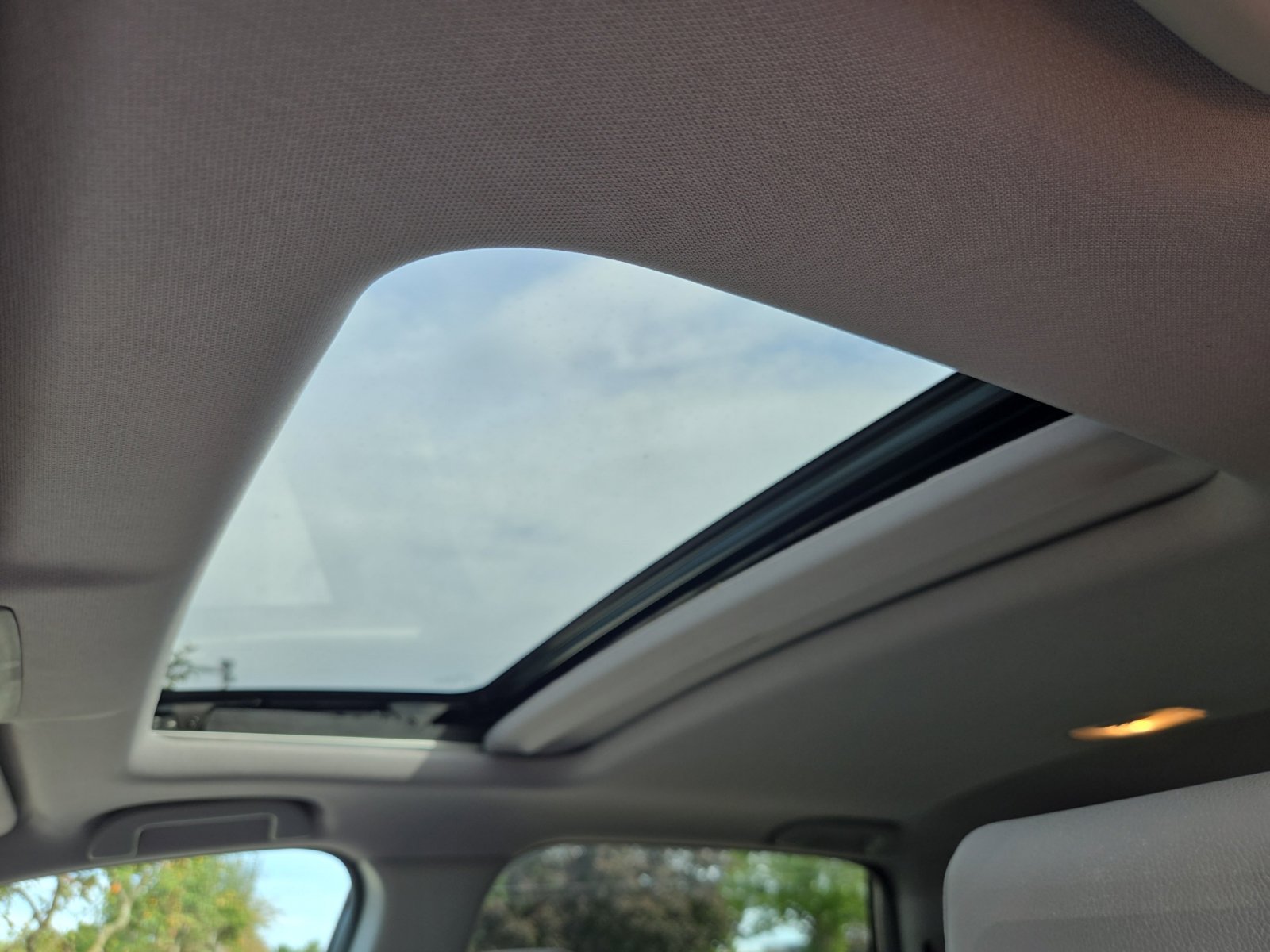 Used 2017 Honda CR-V EX-L image 17