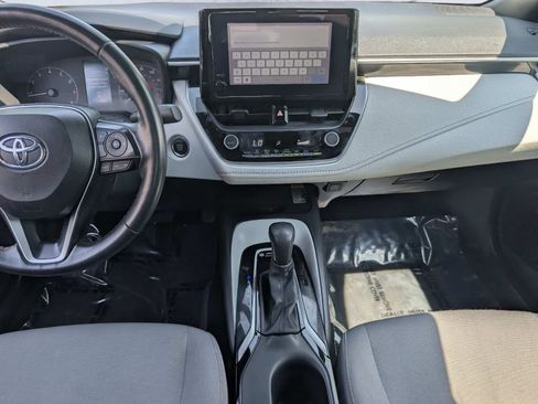 Used 2024 Toyota Corolla SE w/ SE Premium Package FWD image 18