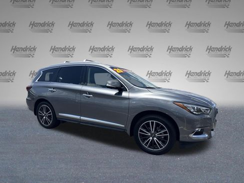 Used 2020 INFINITI QX60 Signature Edition FWD image 2