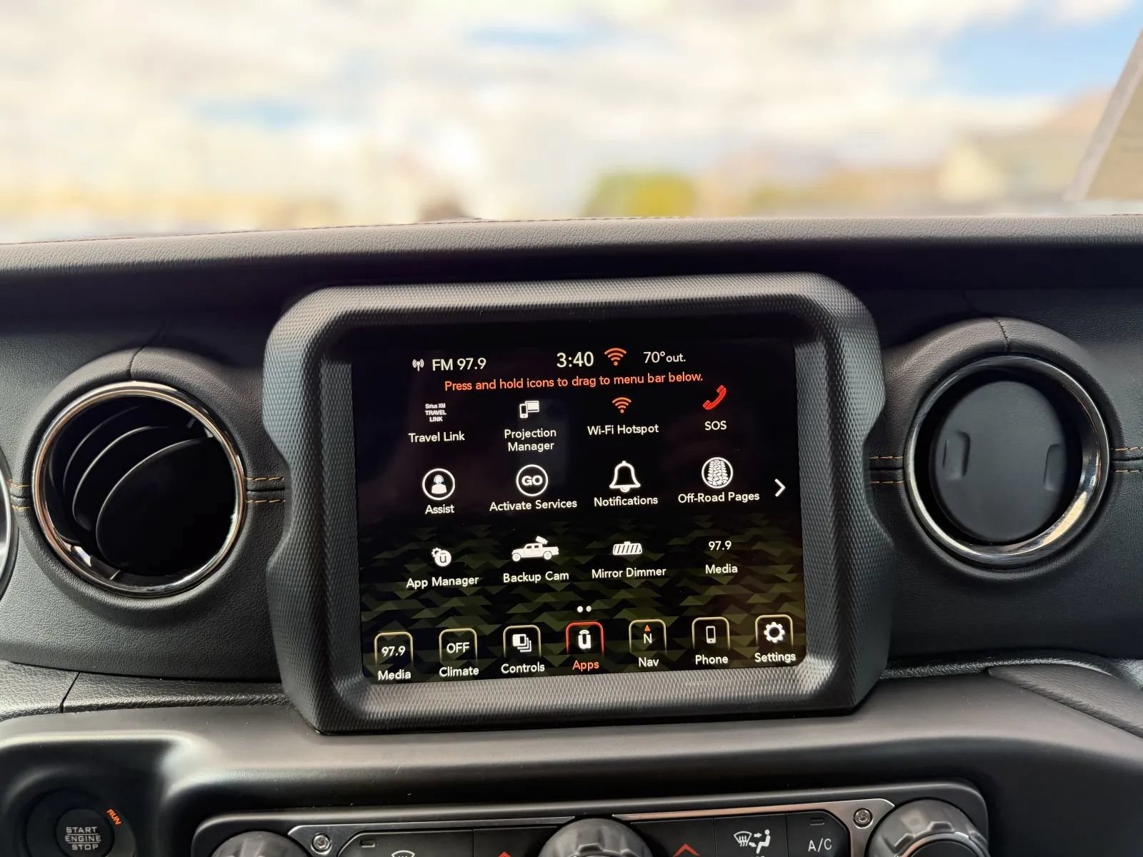 Used 2022 Jeep Gladiator Overland AWD/4WD image 31