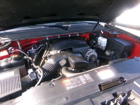 Used 2012 Chevrolet Tahoe 4WD w/ Skid Plate Package image 33