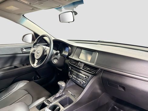 Used 2018 Kia Optima S FWD image 27