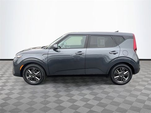 Used 2021 Kia Soul S image 4