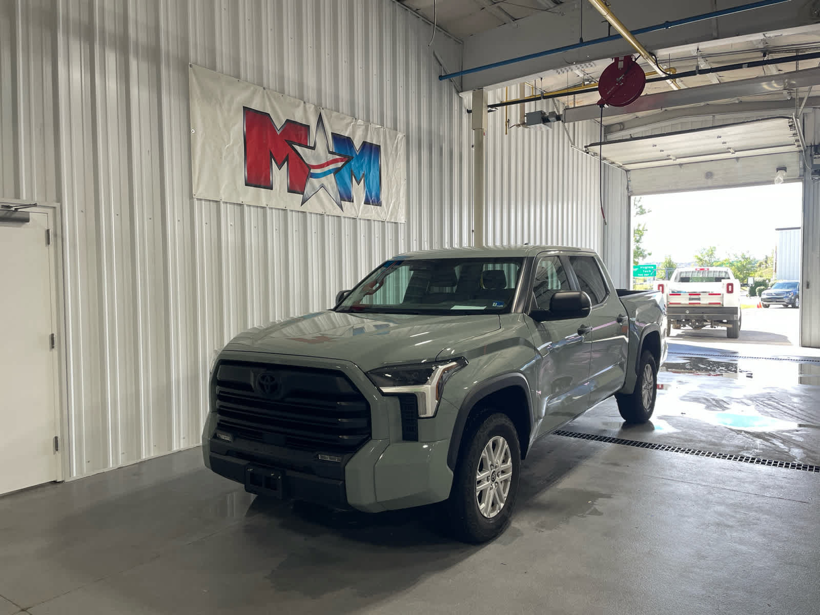 Used 2024 Toyota Tundra SR5 AWD/4WD image 2