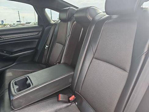 Used 2021 Honda Accord Sport image 13