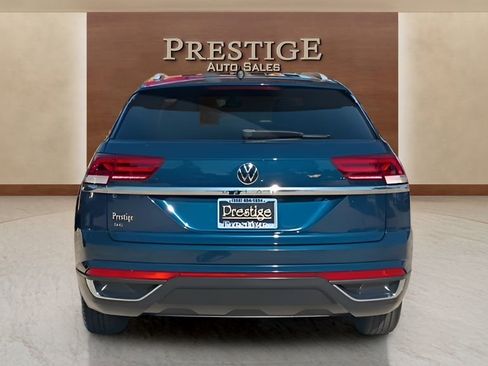 Used 2021 Volkswagen Atlas Cross Sport SE FWD image 19