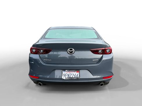 Used 2023 MAZDA MAZDA3 s image 4