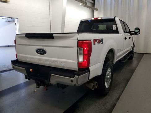 Used 2019 Ford F350 XLT w/ FX4 Off-Road Package AWD/4WD image 2