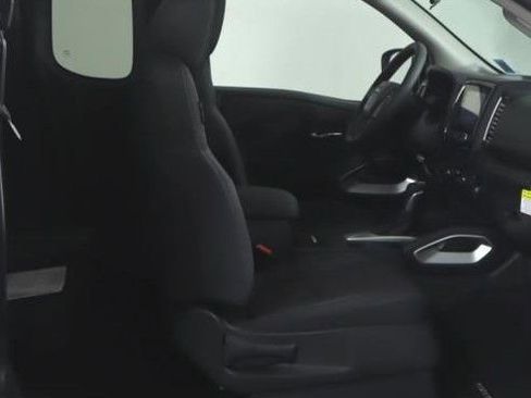 Certified 2024 Nissan Frontier SV w/ SV Convenience Package image 30