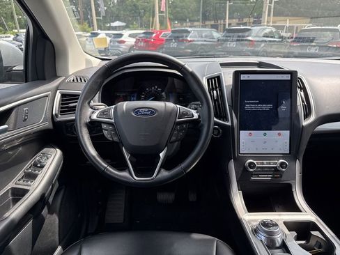 Used 2024 Ford Edge SEL AWD/4WD image 10