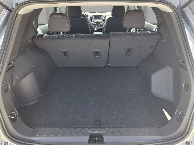 Used 2024 Chevrolet Equinox LS w/ Driver Confidence II Package FWD image 16