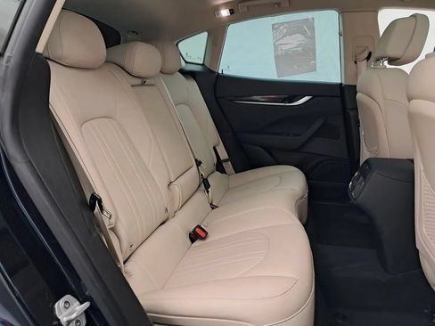Used 2021 Maserati Levante S AWD/4WD image 24