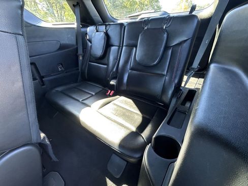 Used 2022 Ford Explorer ST-Line w/ Class IV Trailer Tow Package image 25