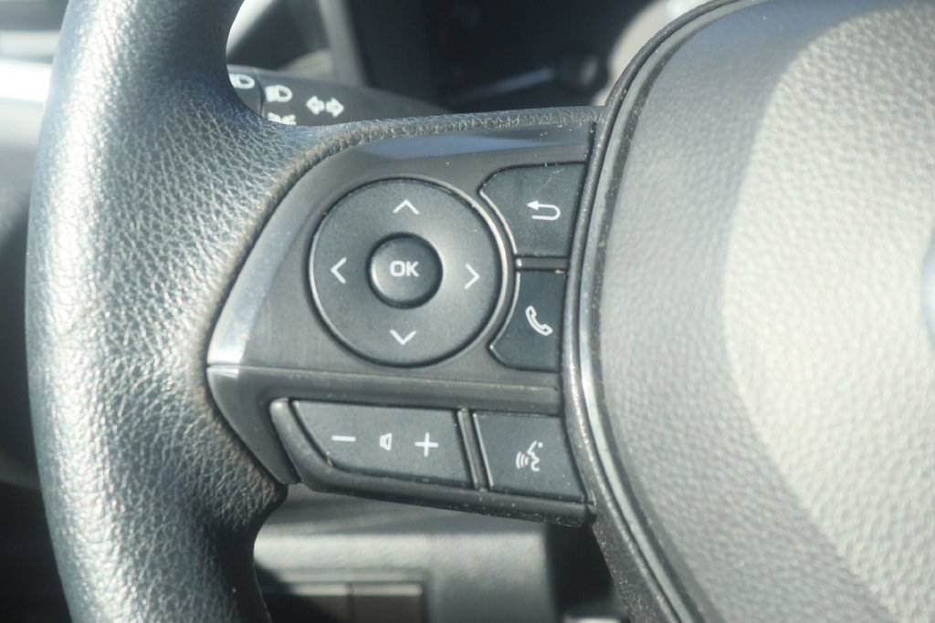 Used 2024 Toyota Corolla LE FWD image 8