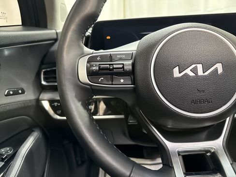 Certified 2025 Kia Sportage SX FWD image 21