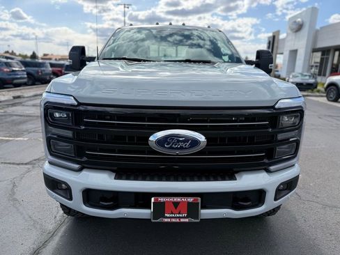 Used 2026 Ford F250 Platinum AWD/4WD image 2