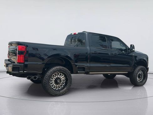 Certified 2025 Ford F250 Platinum w/ Tremor Off-Road Package AWD/4WD image 6