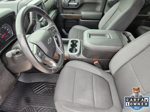Used 2021 Chevrolet Silverado 1500 LT Trail Boss w/ LPO, Dark Essentials Package AWD/4WD image 13