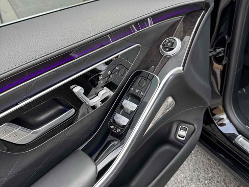 Used 2022 Mercedes-Benz S 580 4MATIC Sedan w/ Rear Seat Package image 62