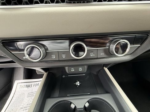 New 2026 Honda HR-V EX-L image 22