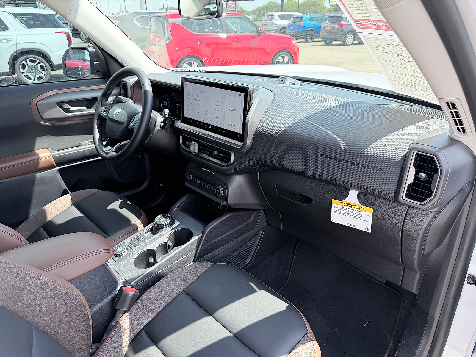 Used 2025 Ford Bronco Sport Outer Banks w/ Outer Banks Tech Package+ AWD/4WD image 13