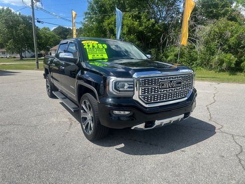 Used 2017 GMC Sierra 1500 Denali AWD/4WD image 7