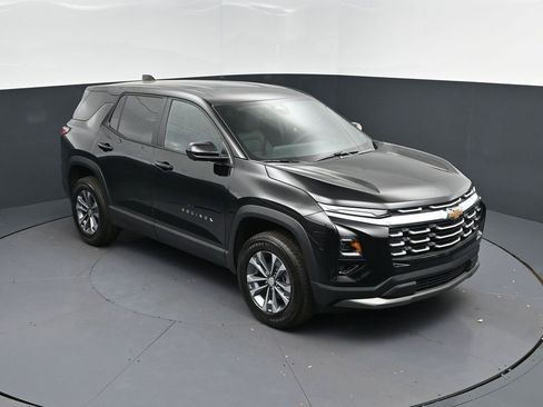 New 2026 Chevrolet Equinox LT w/ Convenience Package II image 1