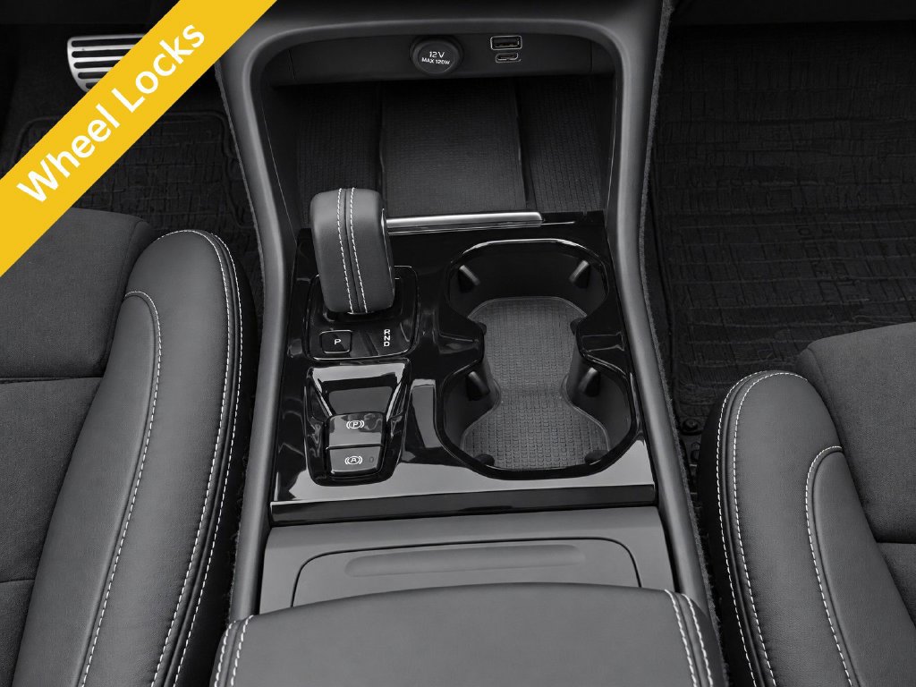 Used 2022 Volvo XC40 T5 R-Design w/ Advanced Package AWD/4WD image 29