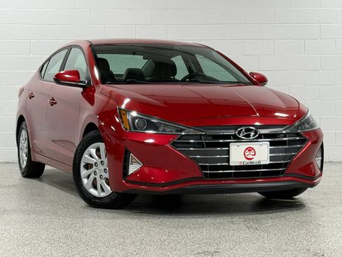 Used 2019 Hyundai Elantra SE FWD image 4