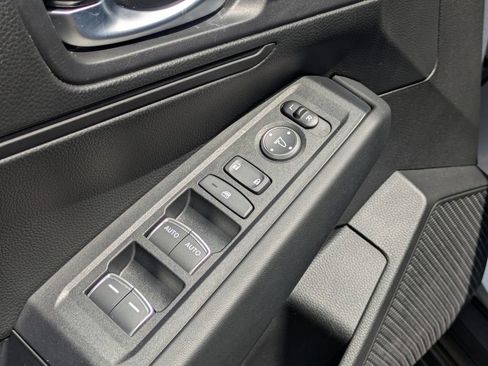 Used 2025 Honda Accord LX image 13