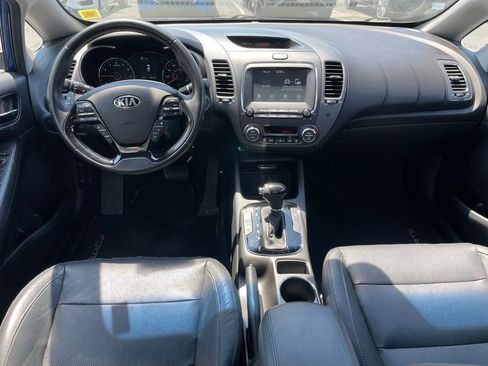 Used 2017 Kia Forte EX FWD image 10