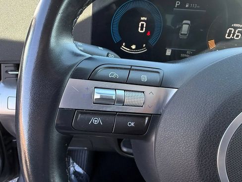 Used 2024 Hyundai Kona SEL AWD/4WD image 23