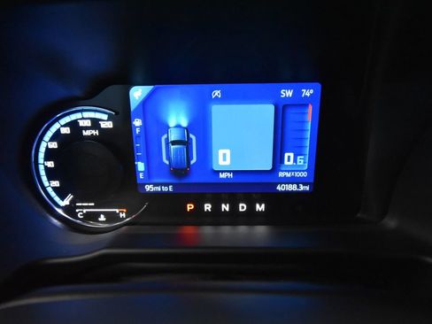 Used 2024 Ford Bronco Wildtrak AWD/4WD image 7