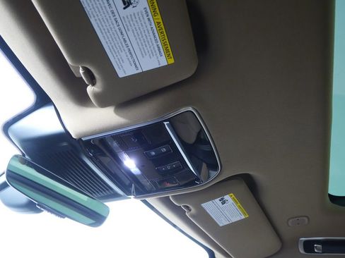 Used 2025 Land Rover Range Rover Sport Dynamic SE image 26