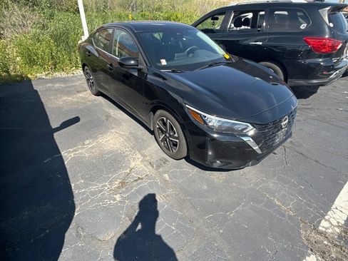 Certified 2024 Nissan Sentra SV FWD image 1