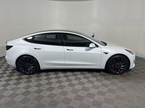 Used 2022 Tesla Model 3 Performance AWD/4WD image 9