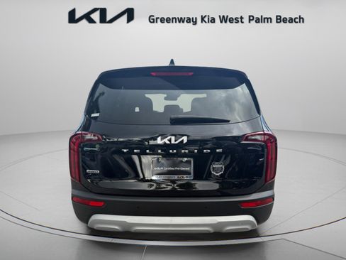 Certified 2022 Kia Telluride LX AWD/4WD image 6