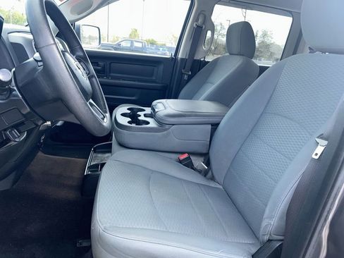 Used 2014 RAM 1500 Express image 11