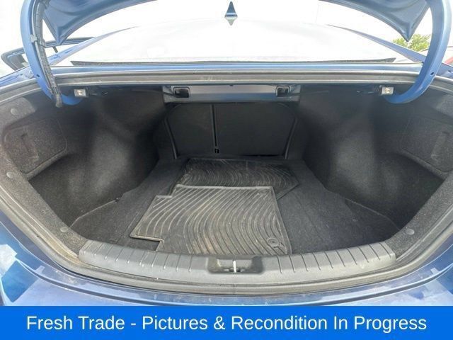 Used 2017 Hyundai Elantra SE FWD image 19